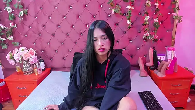 Mariana Prin online show from November 2025 02:44:02 AM