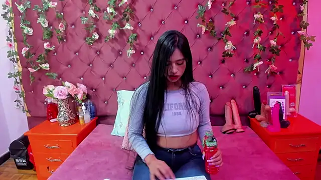 Mariana Prin online show from September 2025 02:39:02 AM