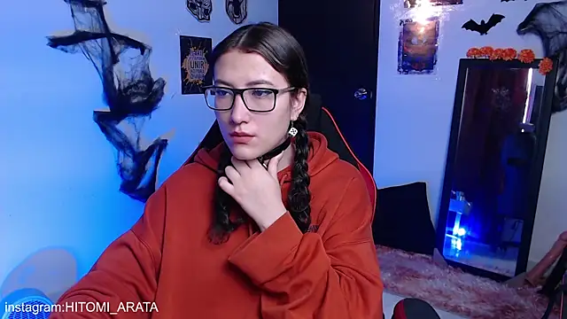 hitomi arata online show from November 2025 11:10:01 AM