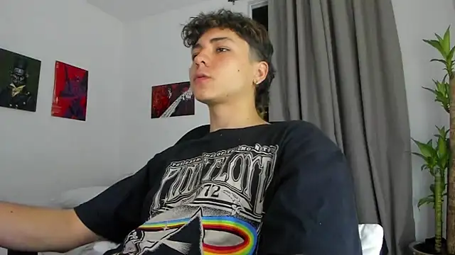 Joe23   online show from November 2025 03:22:01 AM