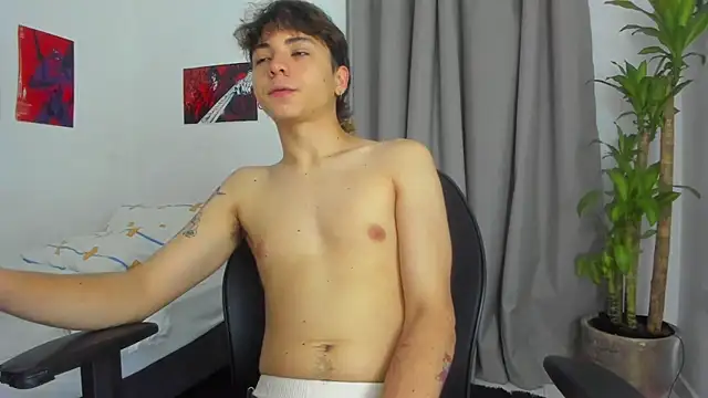 Joe23   online show from December 2025 02:21:01 AM