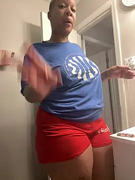 Snapshot of SexyHoneyRedd chatting on July 2026 08:53:02 AM SexyHoneyRedd online show from July 2026 08:53:02 AM