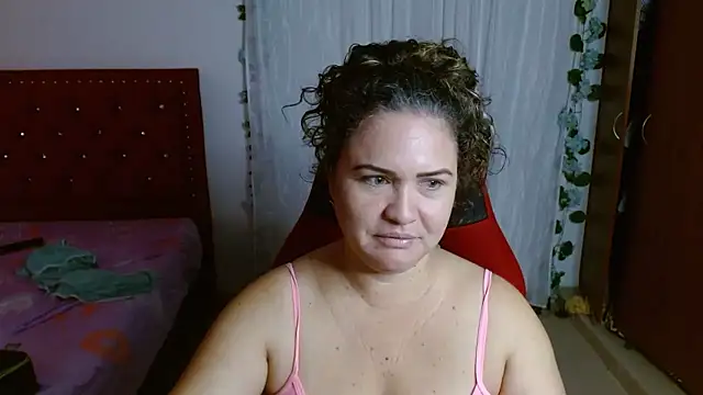 helenca43 online show from January 2026 11:24:01 AM