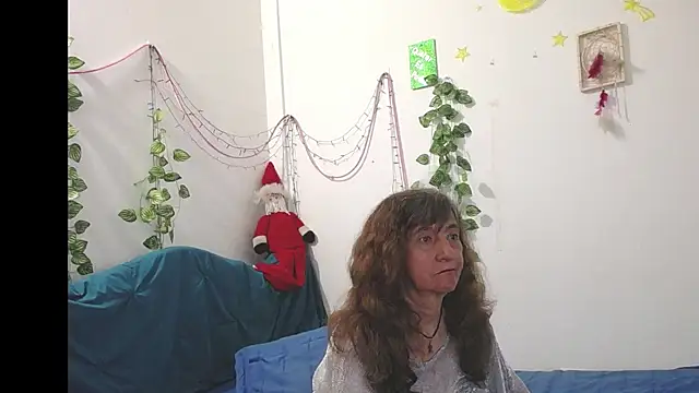 DominaLeona online show from November 2025 09:18:02 PM