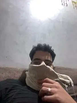 YawlingJingoist online show from February 2026 11:35:02 PM