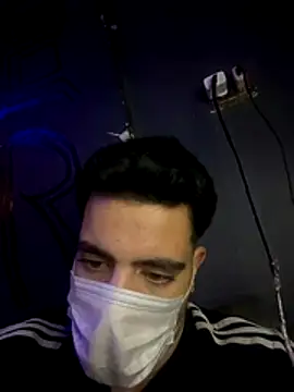 YawlingJingoist online show from November 2025 04:18:02 PM