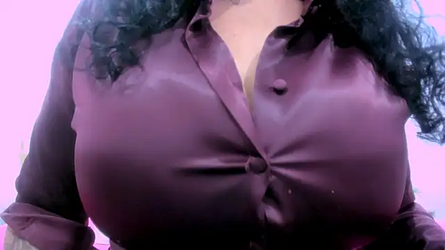 Snapshot of valeriasexxx chatting on November 2025 09:53:01 AM valeriasexxx online show from November 2025 09:53:01 AM