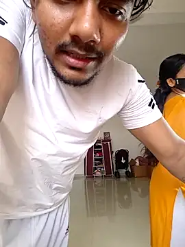 riya190 online show from April 2026 08:44:02 AM