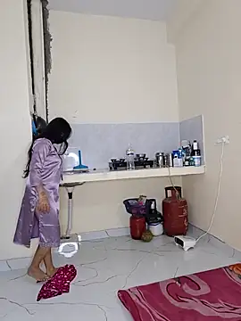 riya190 online show from February 2026 05:45:02 PM