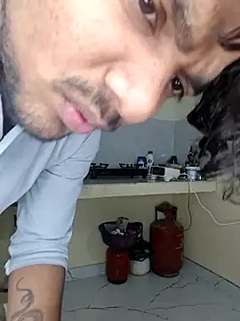 riya190 online show from February 2026 05:13:02 PM