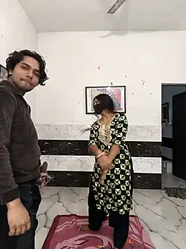 Snapshot of riya190 chatting on November 2025 05:49:02 PM riya190 online show from November 2025 05:49:02 PM