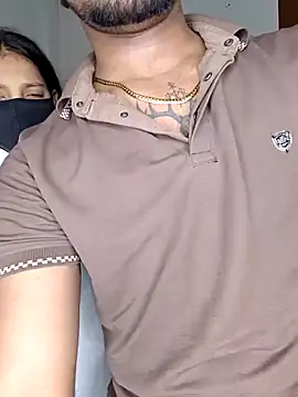 riya190 online show from April 2026 05:30:01 PM