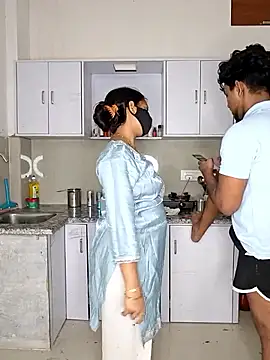 riya190 online show from May 2026 05:31:02 PM