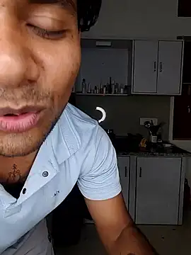 riya190 online show from May 2026 05:49:02 PM