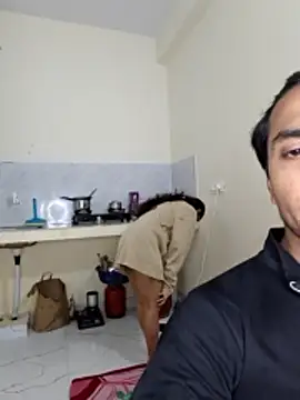 riya190 online show from February 2026 06:19:01 PM