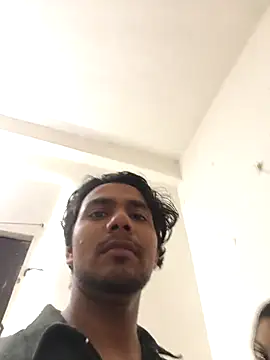 Snapshot of riya190 chatting on November 2025 04:33:01 PM riya190 online show from November 2025 04:33:01 PM