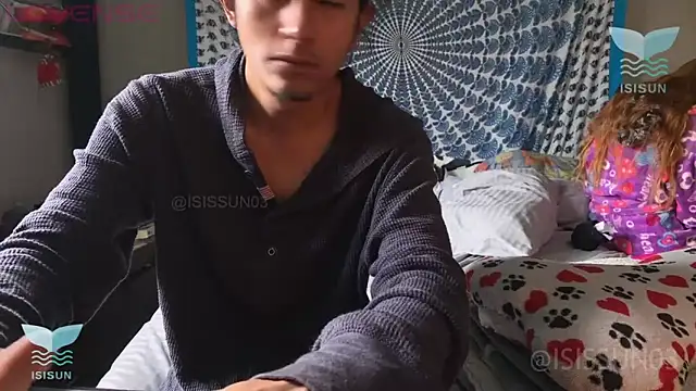 isissun03 online show from November 2025 01:11:01 PM