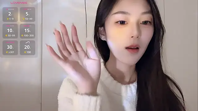 Snapshot of Sweet-Angel999 chatting on January 2025 02:38:02 PM Sweet-Angel999 online show from January 2025 02:38:02 PM