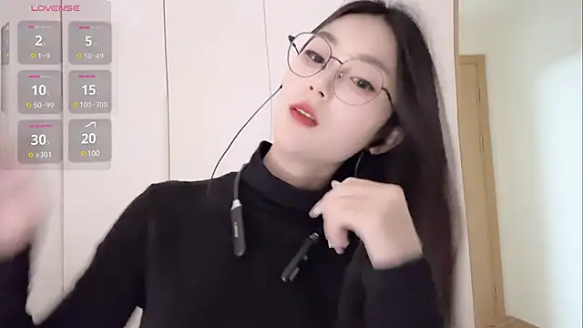 Snapshot of Sweet-Angel999 chatting on January 2025 01:20:01 PM Sweet-Angel999 online show from January 2025 01:20:01 PM