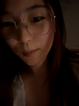 Snapshot of Sweet-Angel999 chatting on November 2025 05:25:02 PM Sweet-Angel999 online show from November 2025 05:25:02 PM