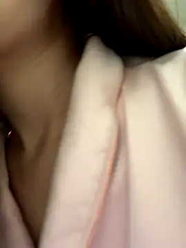 Snapshot of Sweet-Angel999 chatting on October 2025 01:45:01 PM Sweet-Angel999 online show from October 2025 01:45:01 PM