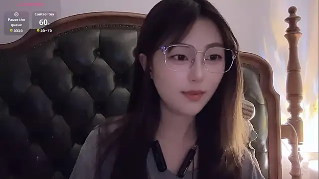 Sweet-Angel999 online show from July 2026 03:22:01 PM