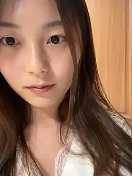 Snapshot of Sweet-Angel999 chatting on November 2025 02:17:02 PM Sweet-Angel999 online show from November 2025 02:17:02 PM