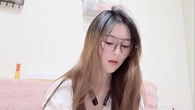 Snapshot of Sweet-Angel999 chatting on February 2026 04:17:02 PM Sweet-Angel999 online show from February 2026 04:17:02 PM