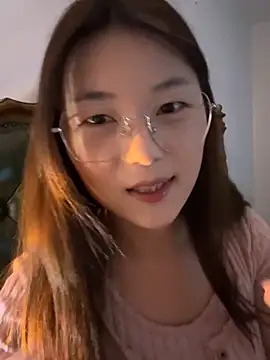 Sweet-Angel999 online show from April 2026 04:09:01 PM