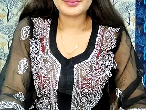 Aarvi Arora online show from December 2025 11:31:01 AM