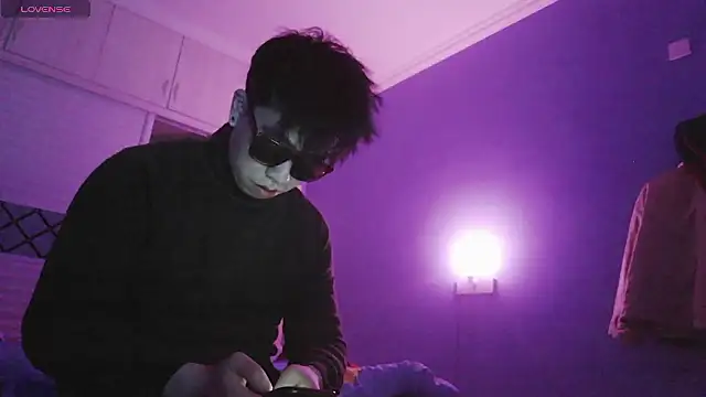 shuai321 online show from January 2026 04:21:02 PM