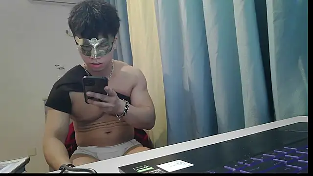 Snapshot of shuai321 chatting on March 2025 02:18:02 PM shuai321 online show from March 2025 02:18:02 PM