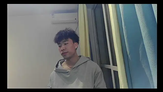 Snapshot of shuai321 chatting on February 2025 04:03:02 PM shuai321 online show from February 2025 04:03:02 PM