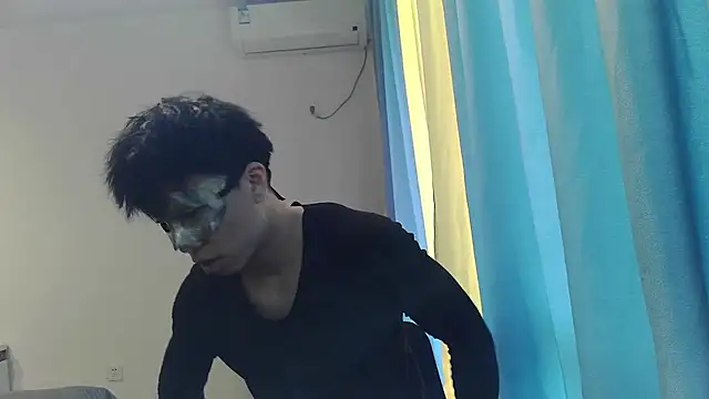 Snapshot of shuai321 chatting on March 2025 06:43:01 AM shuai321 online show from March 2025 06:43:01 AM