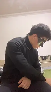 Snapshot of shuai321 chatting on January 2025 02:41:02 PM shuai321 online show from January 2025 02:41:02 PM