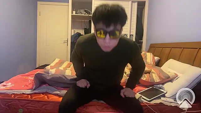 Snapshot of shuai321 chatting on January 2025 08:51:02 AM shuai321 online show from January 2025 08:51:02 AM