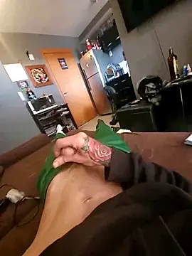 Snapshot of Danny_White_Gold chatting on October 2025 07:13:01 PM Danny White Gold online show from October 2025 07:13:01 PM