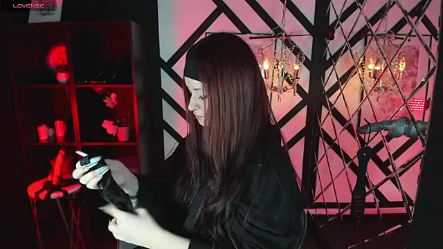Lily Moonlight online show from September 2025 07:15:02 AM