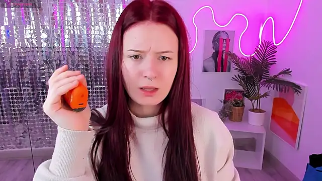 Snapshot of Lily_Moonlight chatting on February 2026 06:46:01 AM Lily Moonlight online show from February 2026 06:46:01 AM