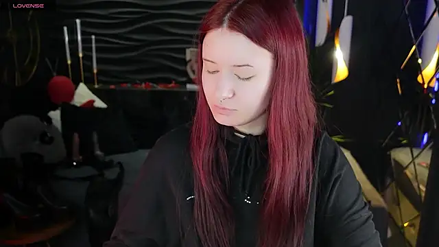 Snapshot of Lily_Moonlight chatting on February 2026 07:08:02 AM Lily Moonlight online show from February 2026 07:08:02 AM