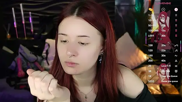 Snapshot of Lily_Moonlight chatting on June 2026 07:31:01 AM Lily Moonlight online show from June 2026 07:31:01 AM