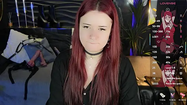 Snapshot of Lily_Moonlight chatting on May 2026 07:17:02 AM Lily Moonlight online show from May 2026 07:17:02 AM