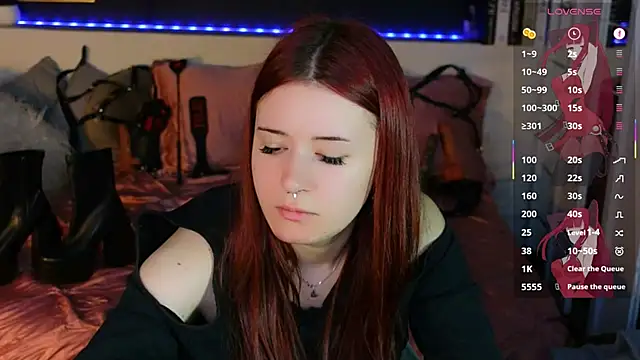 Snapshot of Lily_Moonlight chatting on June 2026 02:37:02 PM Lily Moonlight online show from June 2026 02:37:02 PM