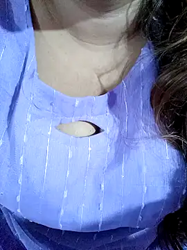 Snapshot of Beautyy38 chatting on December 2025 02:45:01 AM Beautyy38 online show from December 2025 02:45:01 AM