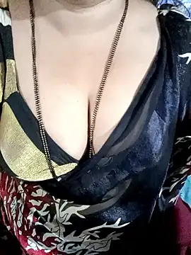 Beautyy38 online show from February 2026 10:28:01 AM