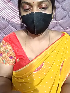 Snapshot of Renuma chatting on March 2026 03:50:02 AM Renuma online show from March 2026 03:50:02 AM