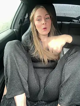 Joanachupa online show from March 2026 02:45:01 PM