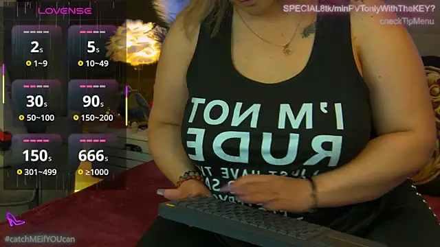 Snapshot of ZoeMesmerize chatting on June 2026 04:54:02 AM ZoeMesmerize online show from June 2026 04:54:02 AM
