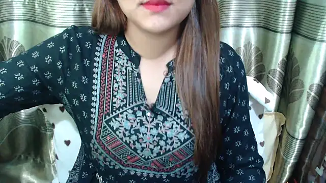 queen angelina online show from March 2026 05:51:02 PM