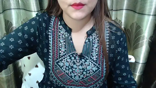 queen angelina online show from March 2026 07:09:01 PM